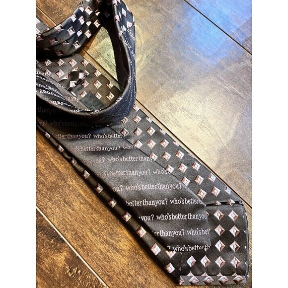 Ike Bear New York USA 100% Silk Mens Casual Brown Whos Better Then You Tie - Picture 3 of 7